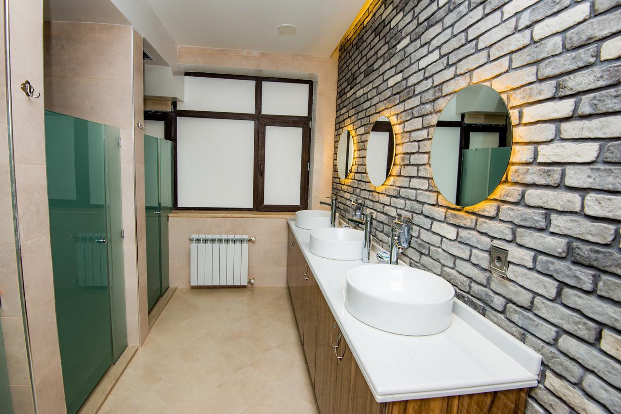 Feyu Hostel Baku Exterior foto